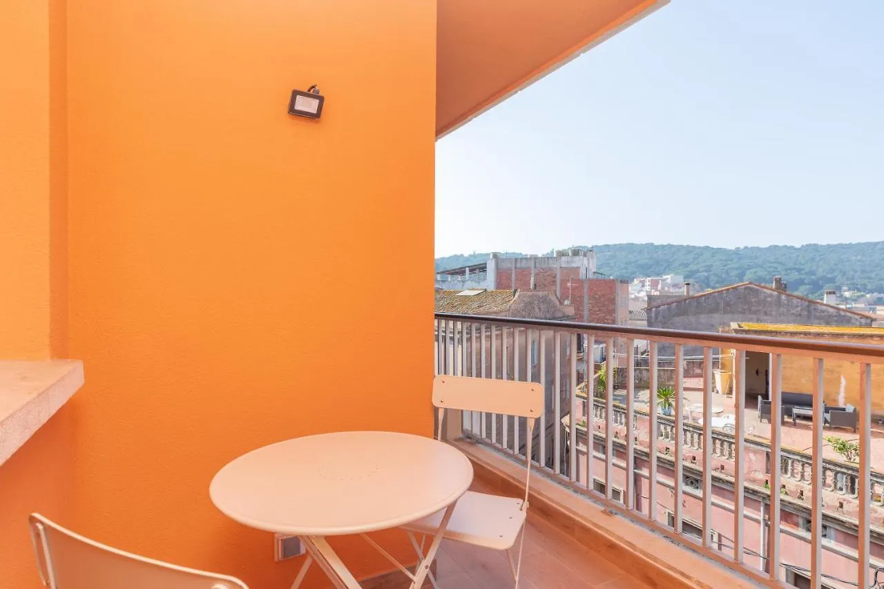 Apartment Hauzify I Apartament Big Family Sant Feliu de Guixols Spain