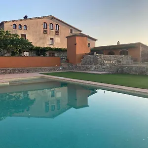  Séjour chez l'habitant Mas Teixidor, Masia Entre Girona Y La Costa Brava